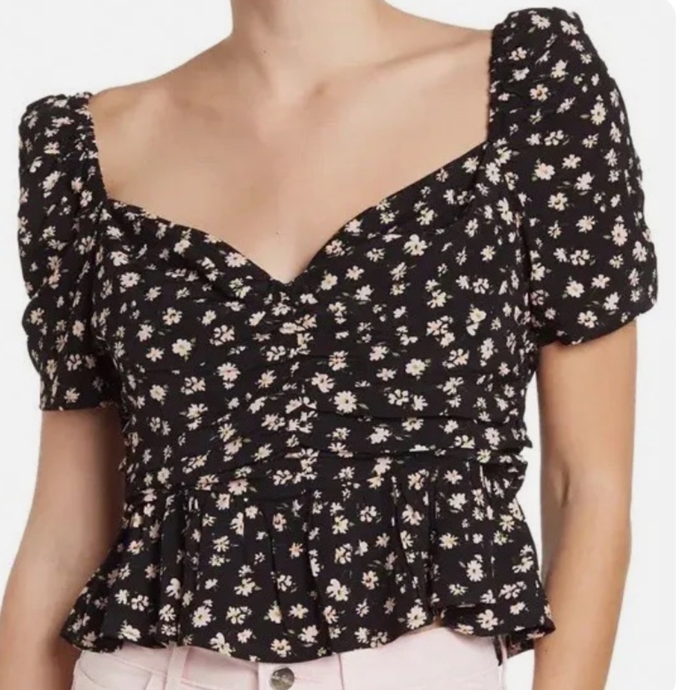 ASTR THE LABEL Floral Black Pink Ditsy‎ Top, Size Large, Brand New